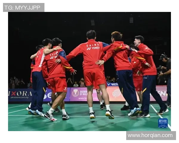 广州羽毛球队在全国锦标赛积分榜上以77分稳居第一名，表现出色引人瞩目